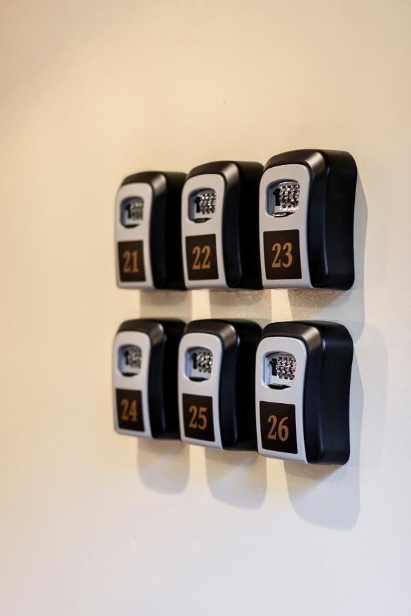 Story Inn Self Check-In Hotel فيلنيوس المظهر الخارجي الصورة