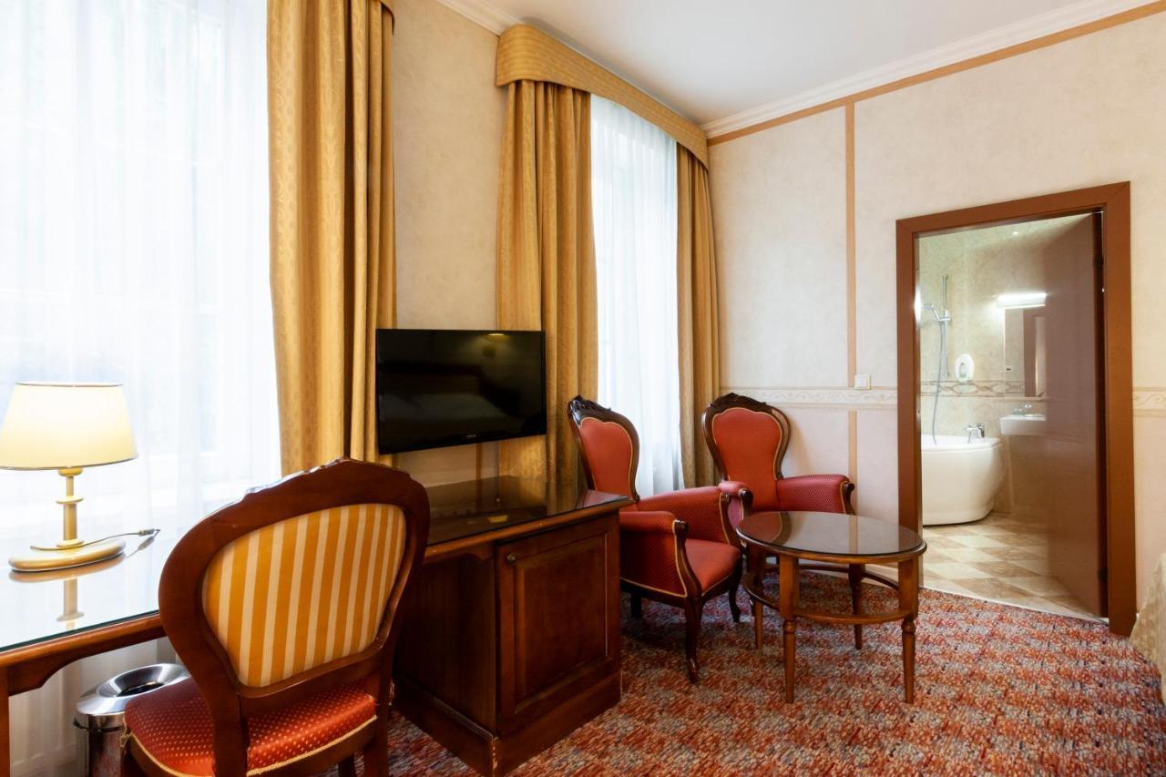 Story Inn Self Check-In Hotel فيلنيوس المظهر الخارجي الصورة